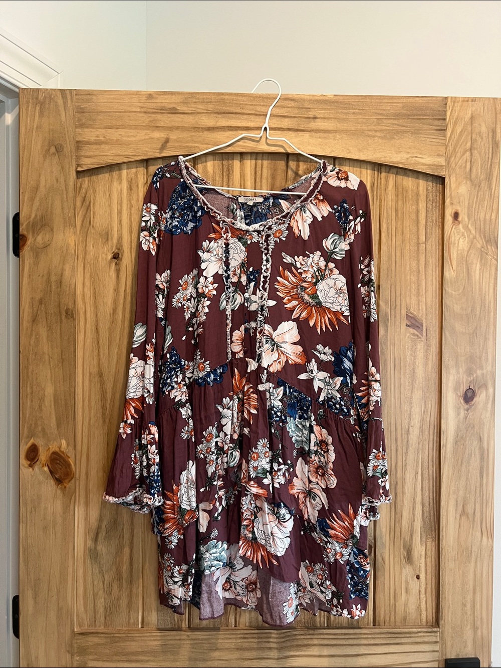 JODIFL Floral Peasant Tunic - Burgundy, White, Navy, Orange